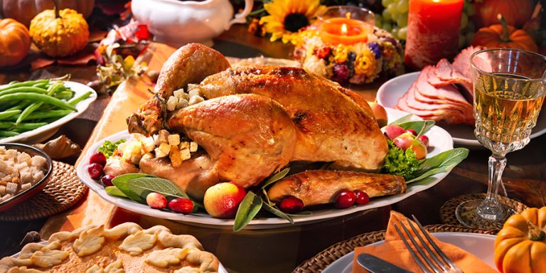 How to Cook the Ultimate Thanksgiving Turkey Dinner That Everyone ...